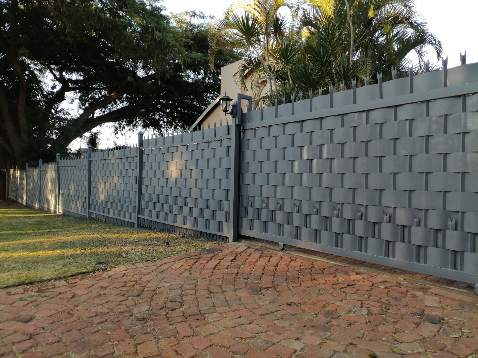 Privacy Fencing Material Suppliers