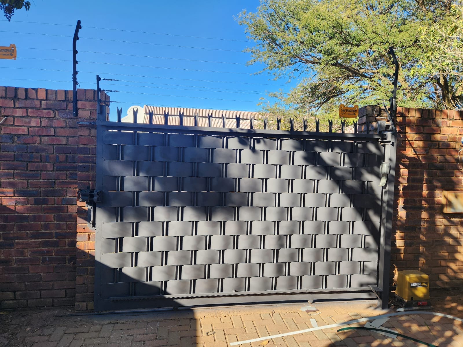 Fence Weaving Plate Suppliers for DIY fence weaving