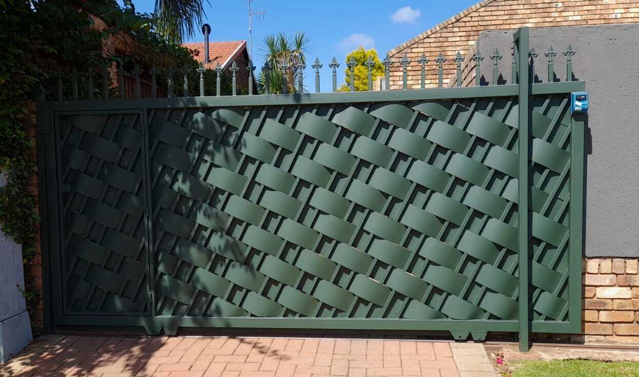 Privacy Fencing DIY Material Suppliers